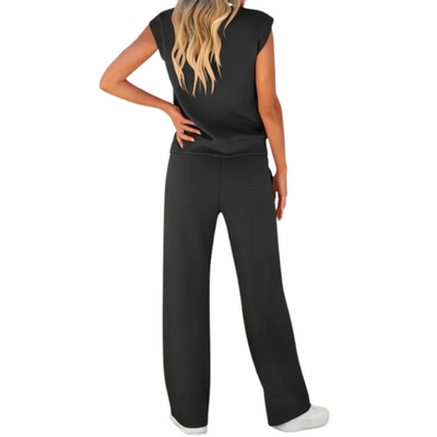 KAMILIA | COMFORTABLE TWO-PIECE SLEEVELESS TOP AND TROUSERS