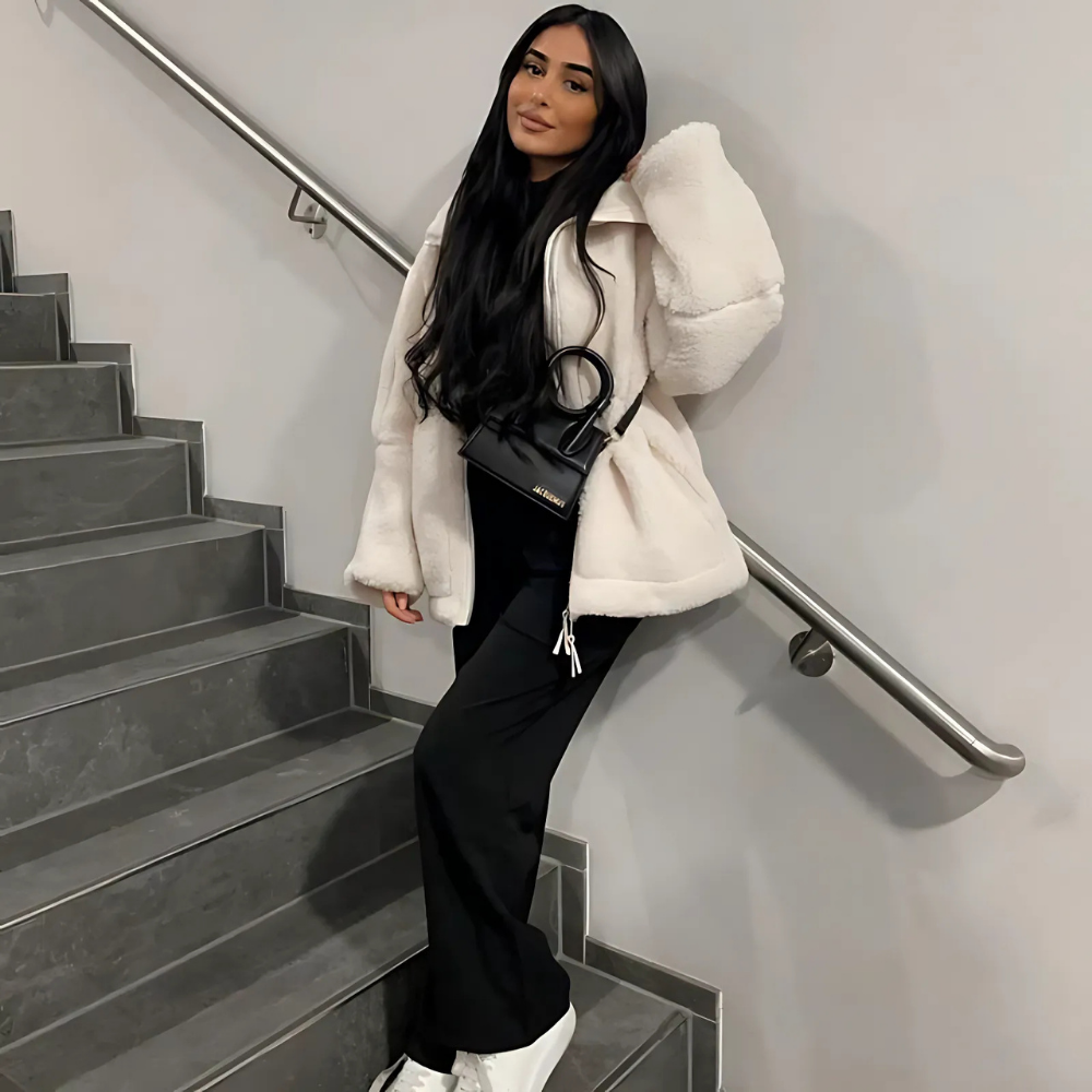 Maison Bennett | Women’s Cozy Chic Plush Jacket