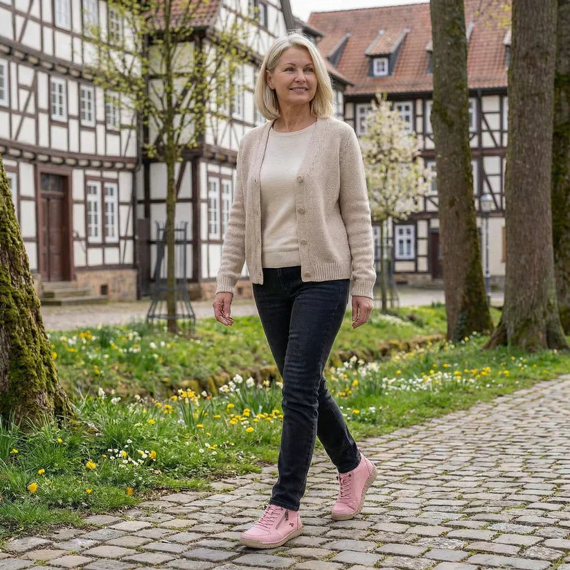 Maison's Grace | Supportive Low Ankle Boot