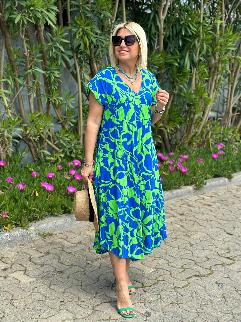 MALIA | ELEGANT DRESS WITH FLOWER PRINT